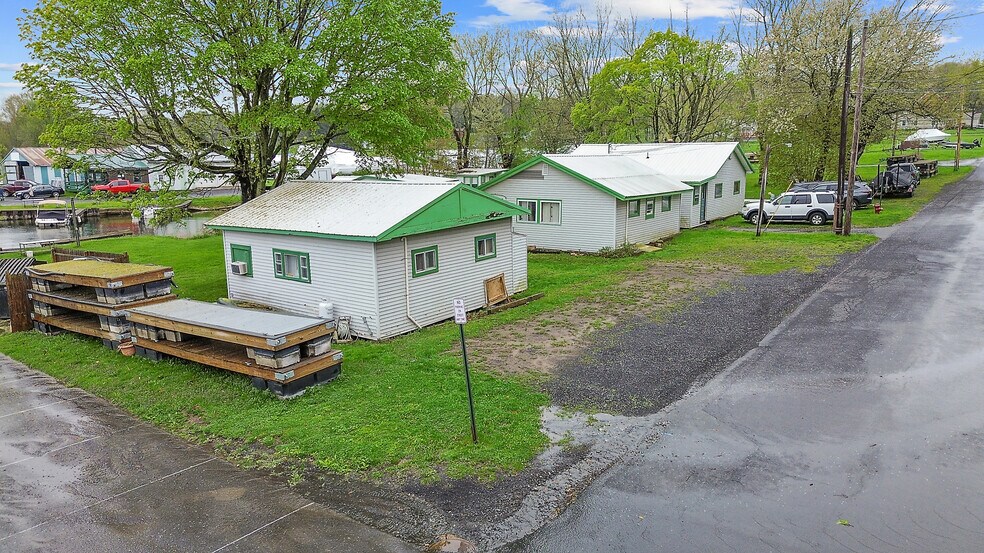 More Photos Of 356 King St, Fair Haven Marina For Sale