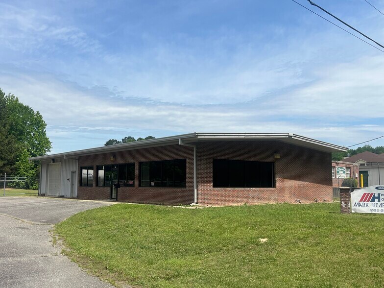 More Photos Of 103 Jack Heard Dr, Dawsonville Flex For Lease