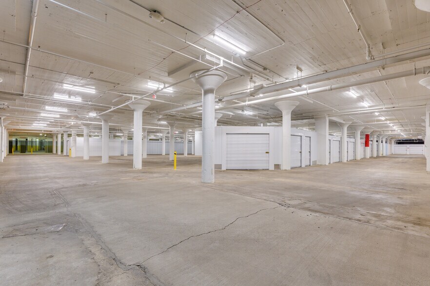 More Photos Of 1220 Mound Ave, Racine Self Storage For Sale