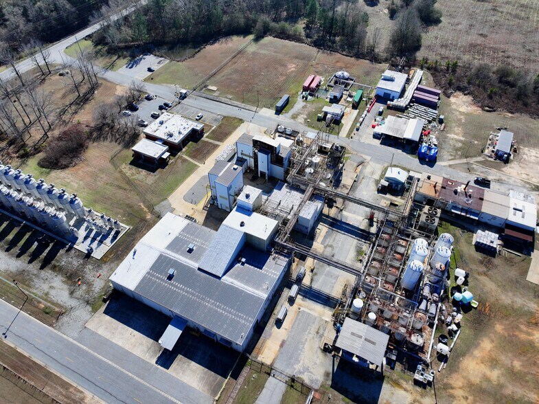 More Photos Of 6906 Dixie St, Columbus Industrial For Sale