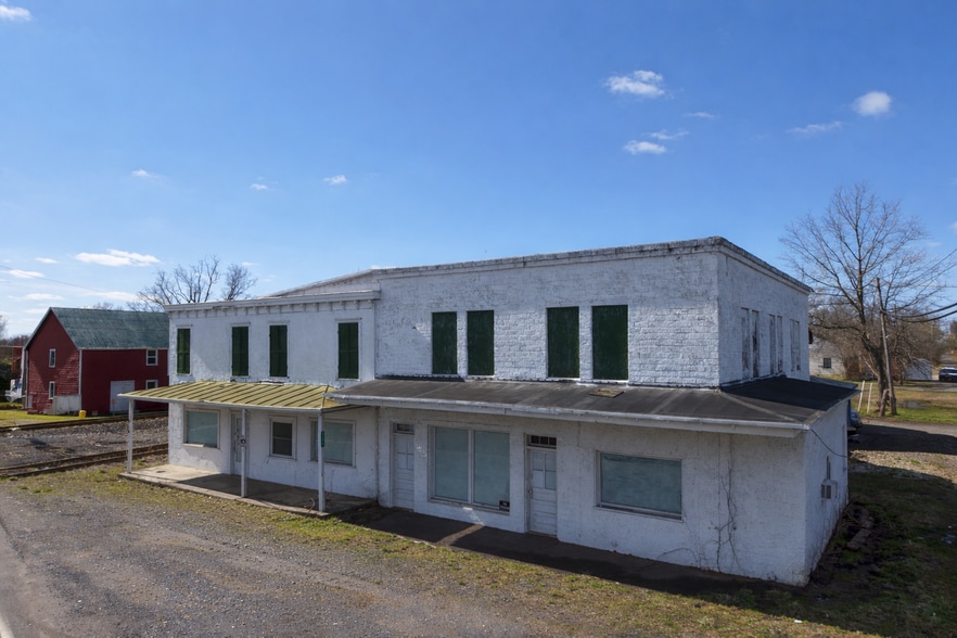 Primary Photo Of 9240 Elk Run Rd, Catlett Specialty For Sale