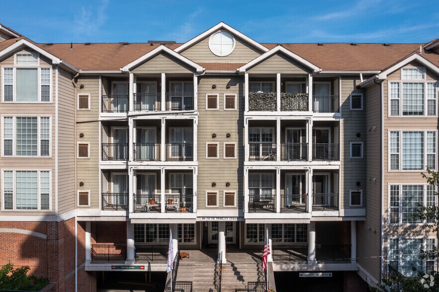 More Photos Of 100 Morgan St, Stamford Apartments For Lease