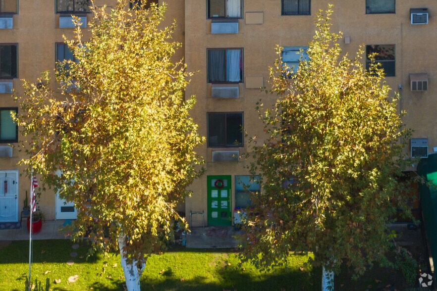 More Photos Of 363 E Gilbert St, San Bernardino Apartments For Sale