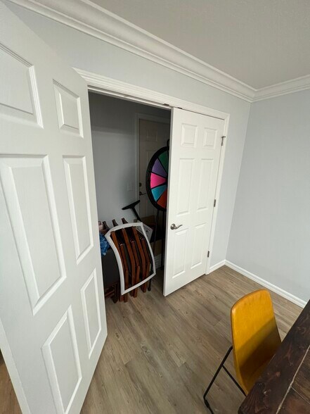 More Photos Of 1104 Kyle Wood Ln, Brandon Medical For Sale