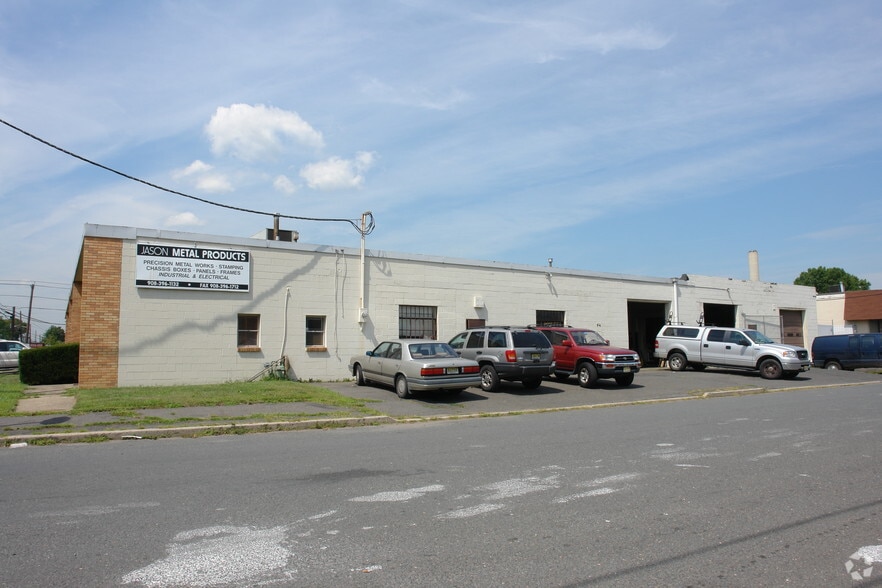 More Photos Of 1072 Randolph Ave, Rahway Warehouse For Sale