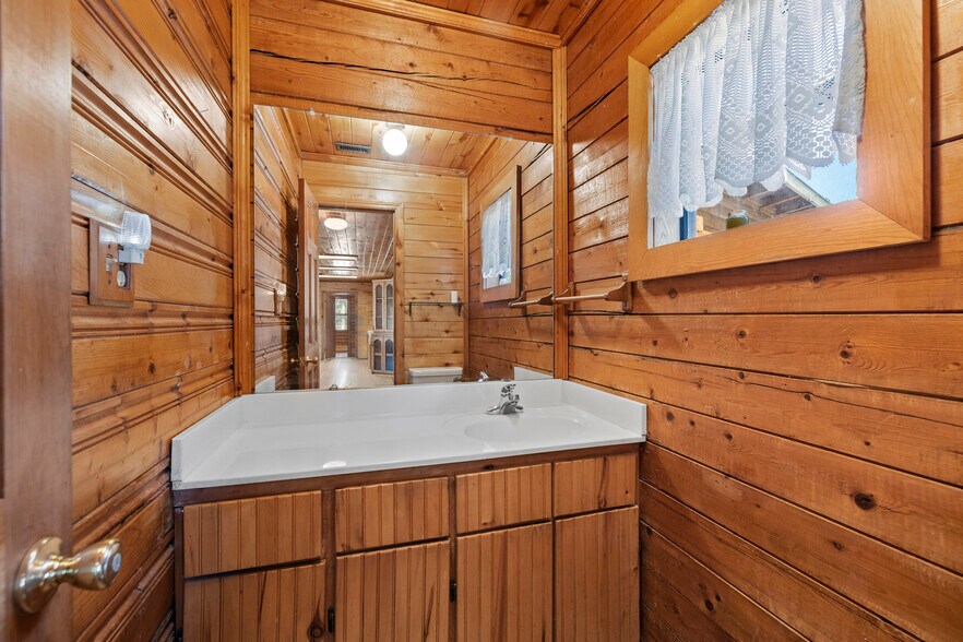 More Photos Of 1620 N FM 17, Alba Land For Sale