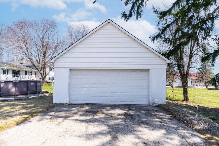 More Photos Of W498 Elm St, Campbellsport Specialty For Sale