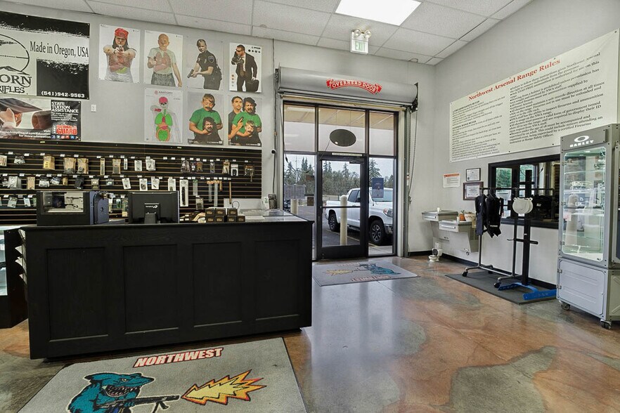 More Photos Of 86321 College View Rd, Eugene General Retail For Sale