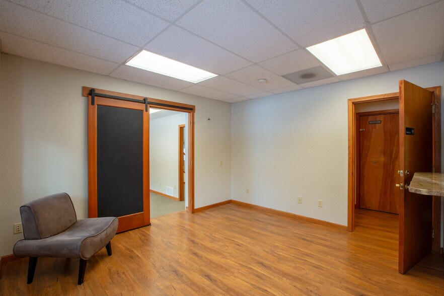 More Photos Of 724 Pine St, Sandpoint Office Residential For Sale