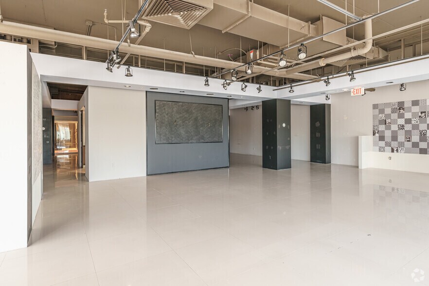 More Photos Of 1855 Griffin Rd, Dania Beach Office Residential For Lease