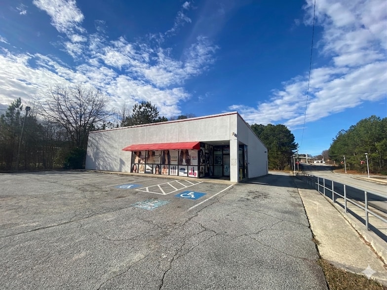 Primary Photo Of 7227 Highway 85, Riverdale Freestanding For Sale