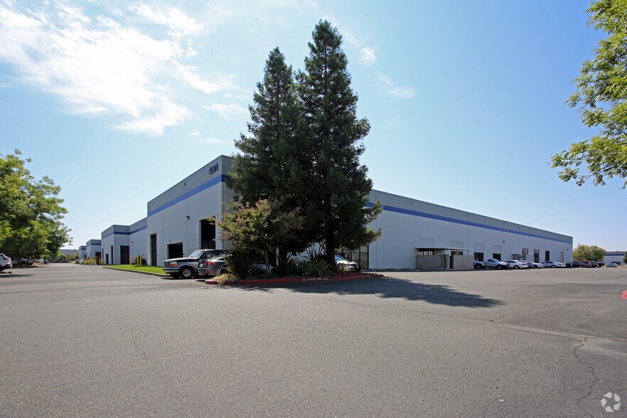 Primary Photo Of 4201 Sierra Point Dr, Sacramento Warehouse For Lease