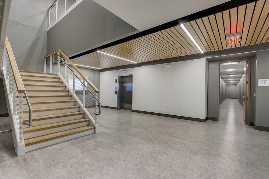 More Photos Of 4300 W Layton Ave, Greenfield Medical For Lease