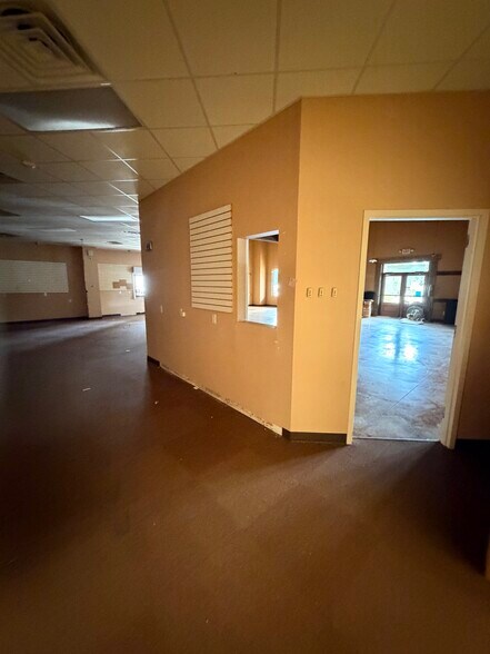 More Photos Of 829-833 W Main st, Homer General Retail For Sale