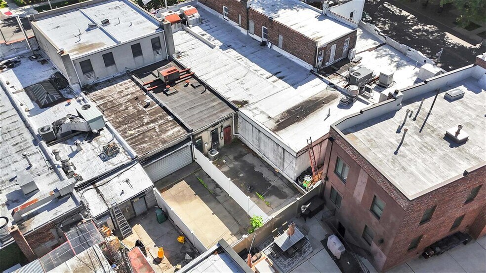 More Photos Of 10717 Metropolitan Ave, Forest Hills Flex For Sale