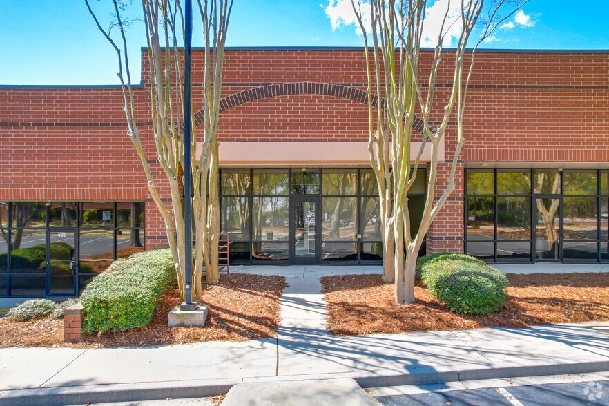 More Photos Of 3860 Faber Place Dr, North Charleston Office For Lease