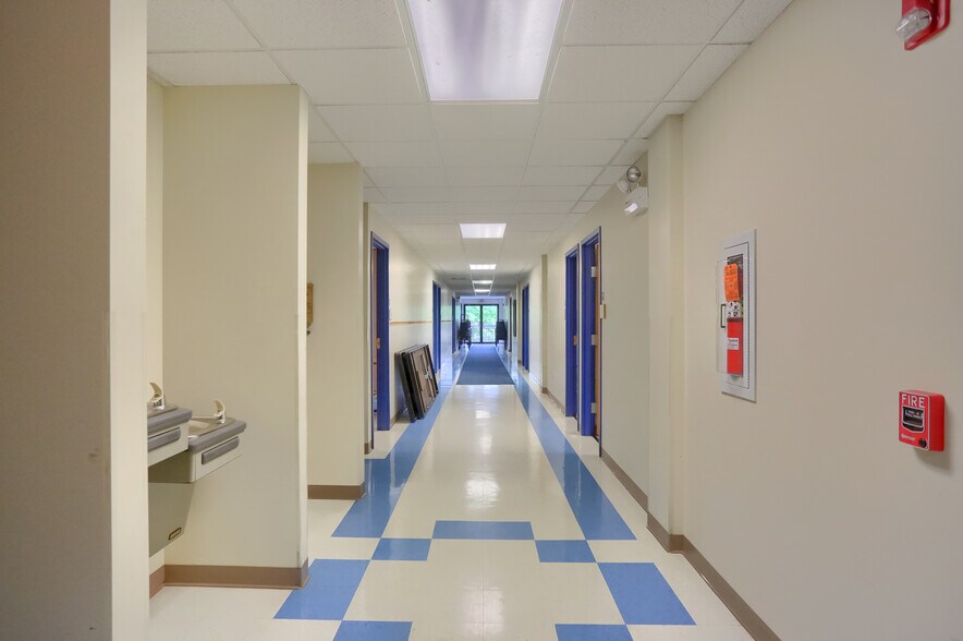 More Photos Of 426 E Main St, Evans City Religious Facility For Sale