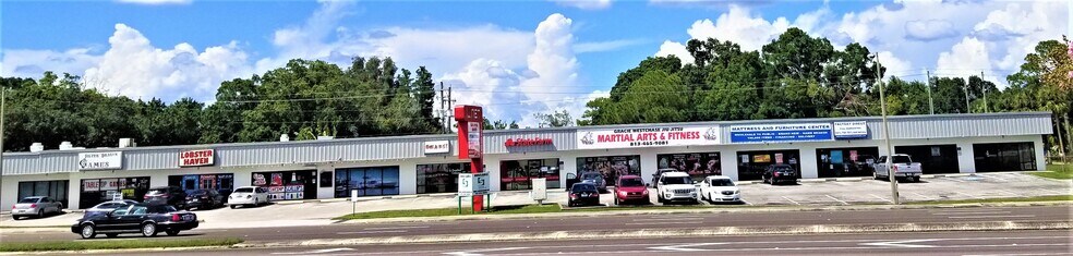 More Photos Of 12807 W Hillsborough Ave, Tampa Unknown For Lease