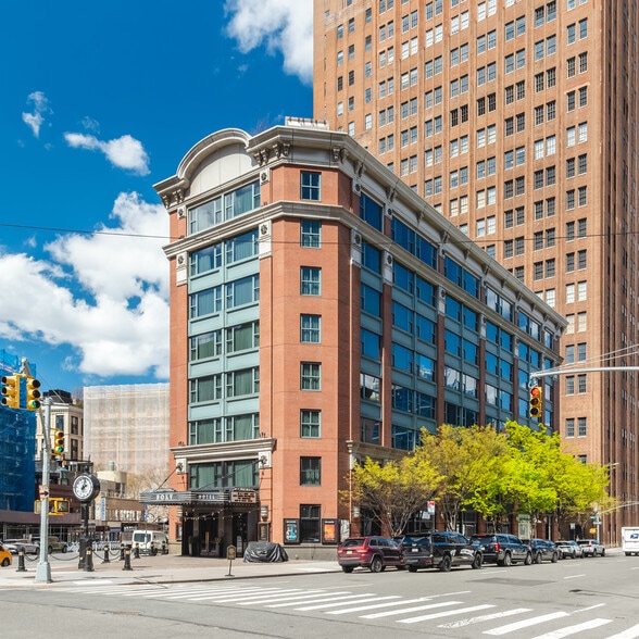 More Photos Of 279 Church St, New York Storefront For Sale