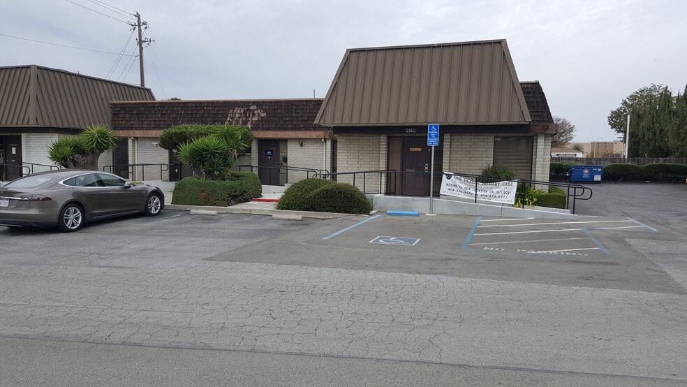 More Photos Of 280 N Jackson Ave, San Jose Medical For Lease