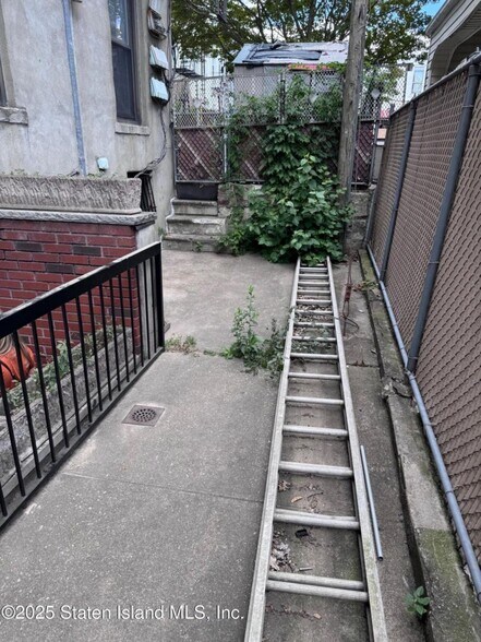 More Photos Of 1301 70th St, Brooklyn Apartments For Sale