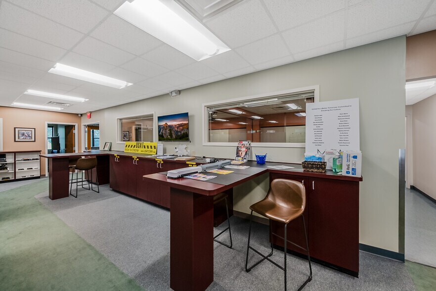 More Photos Of 605 Eastowne Dr, Chapel Hill Office For Lease