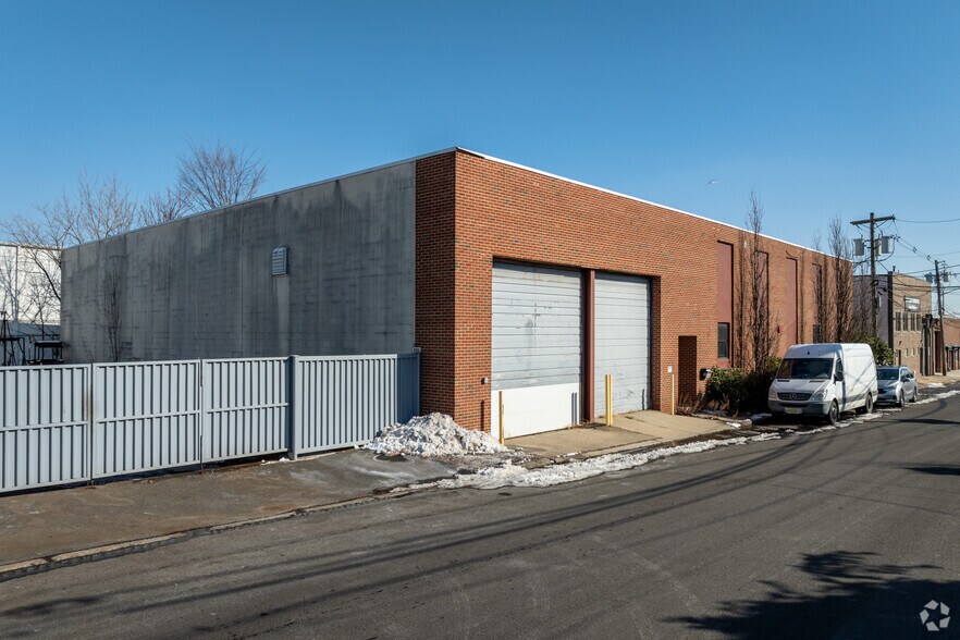 More Photos Of 230 Marion Ave, Linden Research And Development For Sale