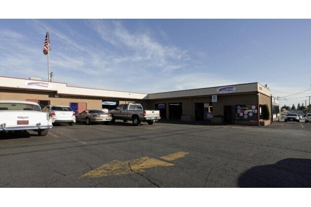 More Photos Of 8901-8939 Rose Ave, Montclair Auto Repair For Lease
