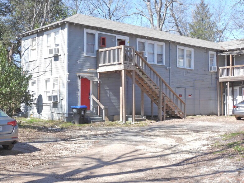 More Photos Of 443 S Main St, Longview Apartments For Sale