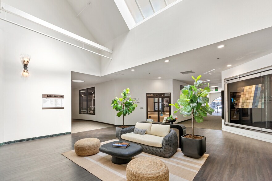 More Photos Of 680 8th St, San Francisco Storefront For Lease