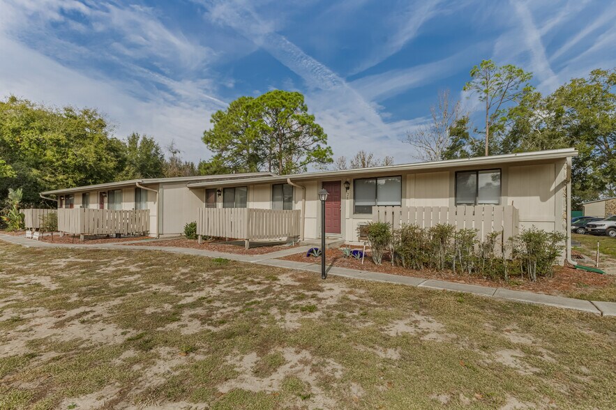 More Photos Of 33305 Ryan Dr, Leesburg Apartments For Sale
