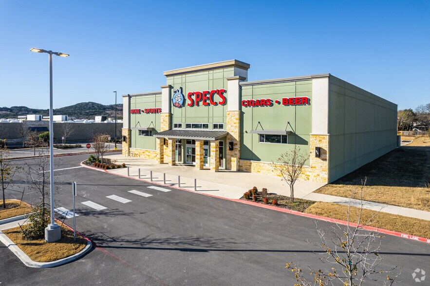 More Photos Of 24603 W Interstate 10, San Antonio General Retail For Sale