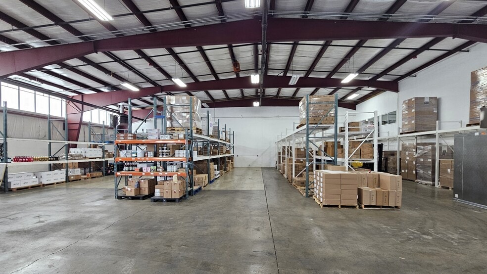 More Photos Of 841 3rd Ave, Longview Industrial For Lease