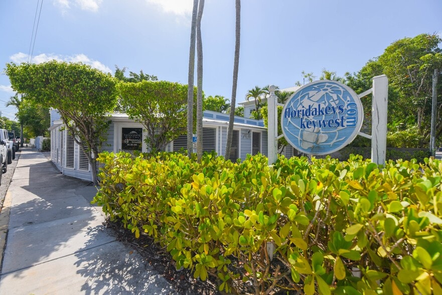 More Photos Of 701 Simonton St, Key West Office For Sale