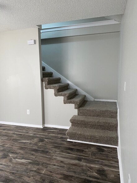 More Photos Of 119 N 35th Ave, Hattiesburg Apartments For Sale
