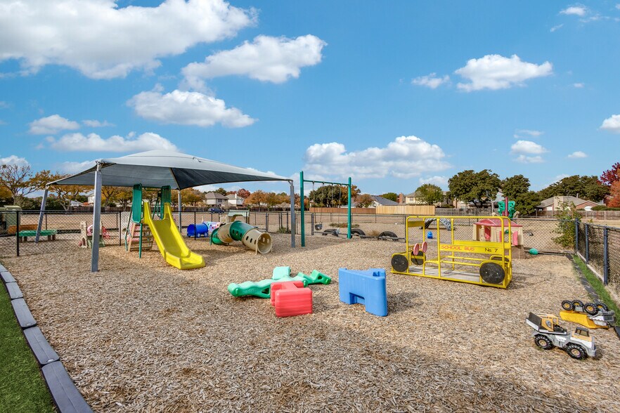 More Photos Of 2120 S Garden Ridge Blvd, Flower Mound Religious Facility For Sale