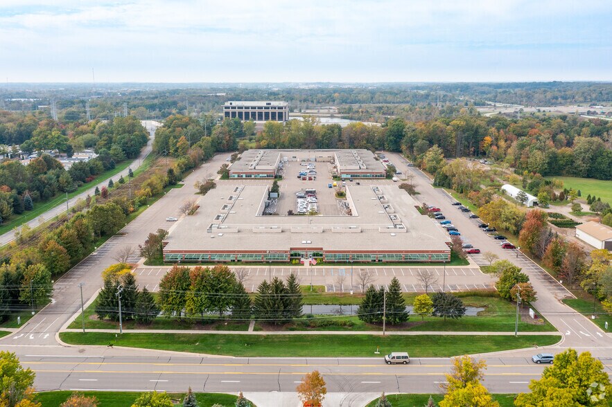 More Photos Of 27275 Haggerty Rd, Novi Research And Development For Lease