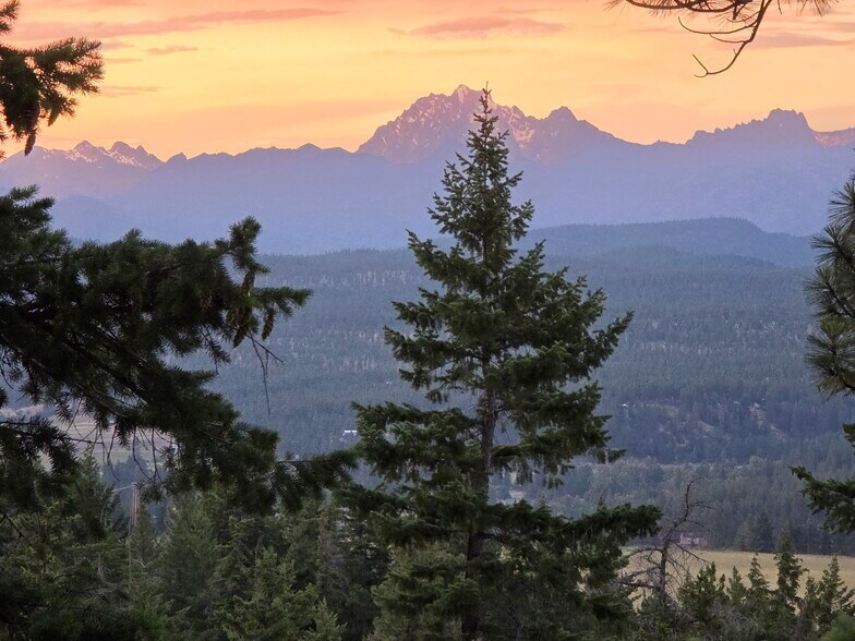 Primary Photo Of 8440 Upper Peoh Point Rd, Cle Elum Land For Sale
