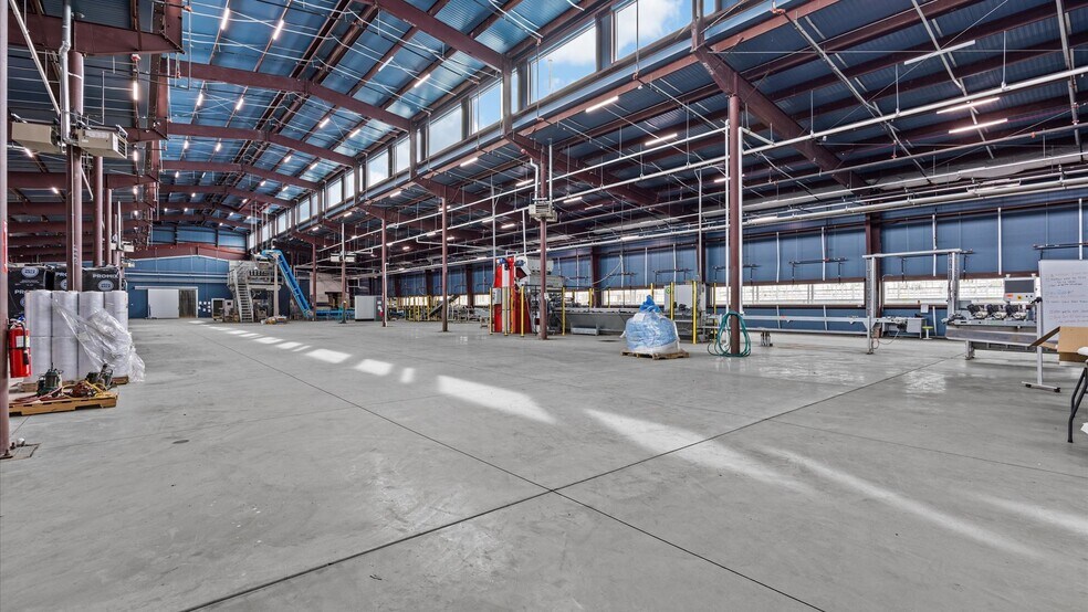 More Photos Of 584 County Road 331, Silt Distribution For Sale