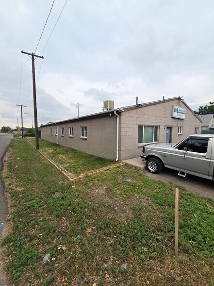 Primary Photo Of 5190 Clarkson St, Denver Service For Sale