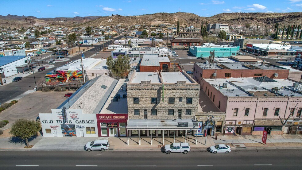 More Photos Of 313 E Andy Devine Ave, Kingman Storefront For Sale