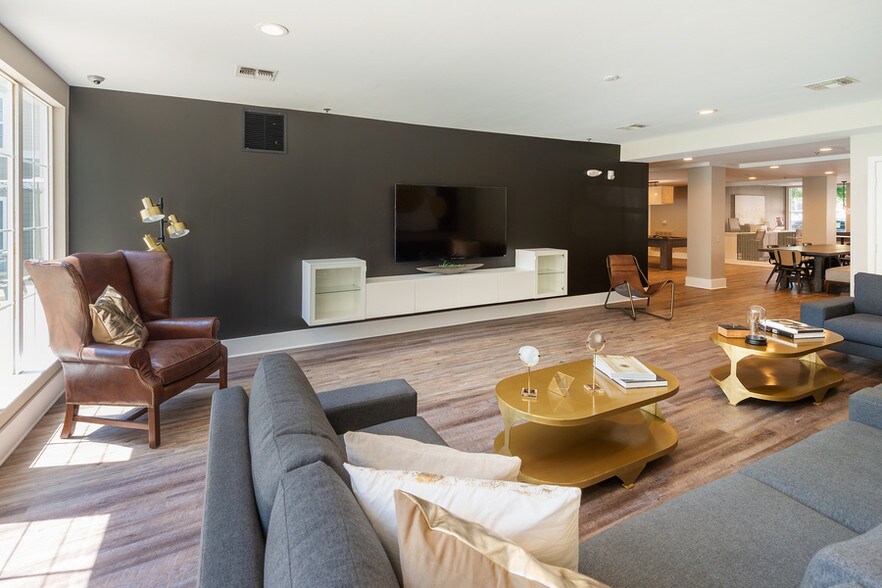 More Photos Of 1901 West St, Annapolis Apartments For Lease