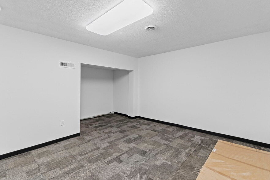 More Photos Of 2015 NW 50th St, Northmoor Religious Facility For Sale