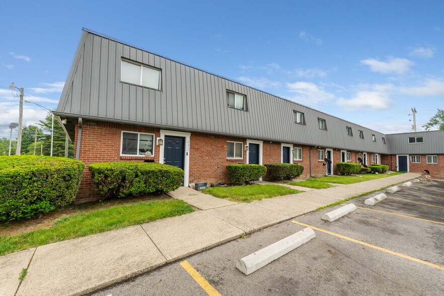 More Photos Of 2373 Belcher Dr, Columbus Apartments For Sale