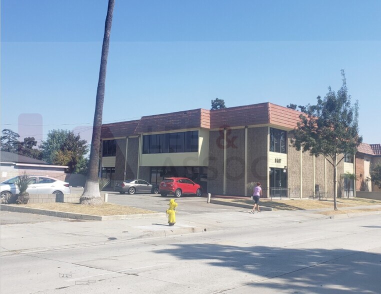 More Photos Of 8607 Imperial Hwy, Downey Office For Sale