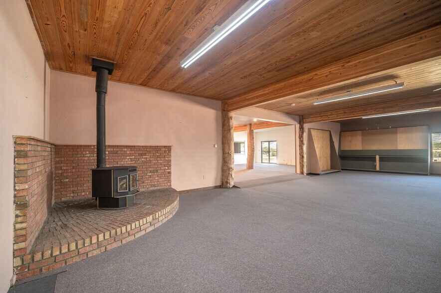 More Photos Of 17602 Highway 145, Dolores Warehouse For Sale