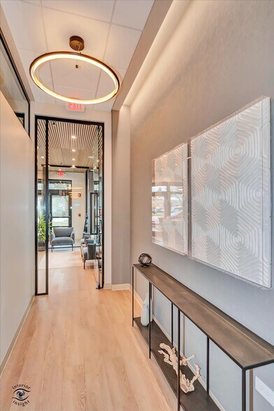 More Photos Of 5143-5151 Mochel Dr, Downers Grove Office For Sale
