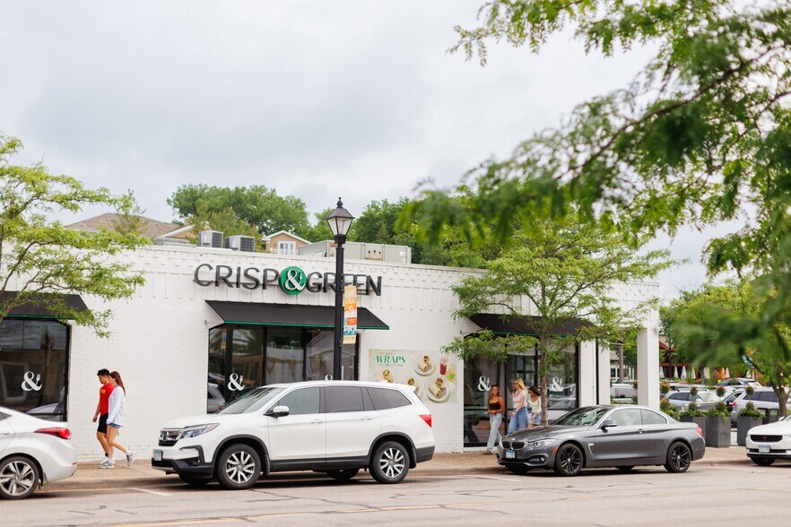 More Photos Of 755-795 E Lake St, Wayzata Storefront For Lease