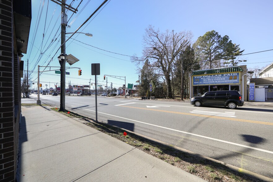 More Photos Of 12 N Black Horse Pike, Runnemede Storefront Retail Residential For Lease