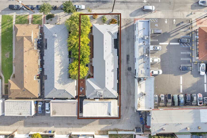 More Photos Of 11675 Magnolia Blvd, North Hollywood Apartments For Sale
